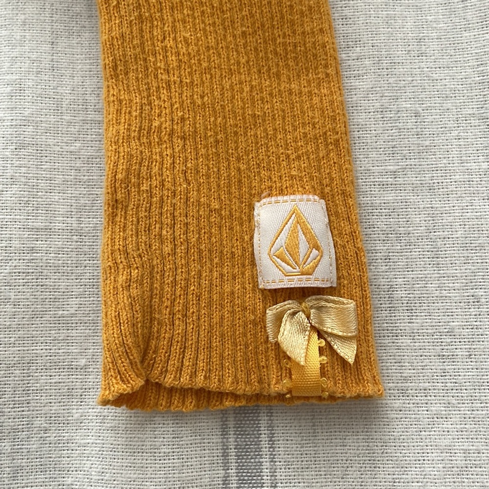 Volcom sweater - Picture 2 of 5